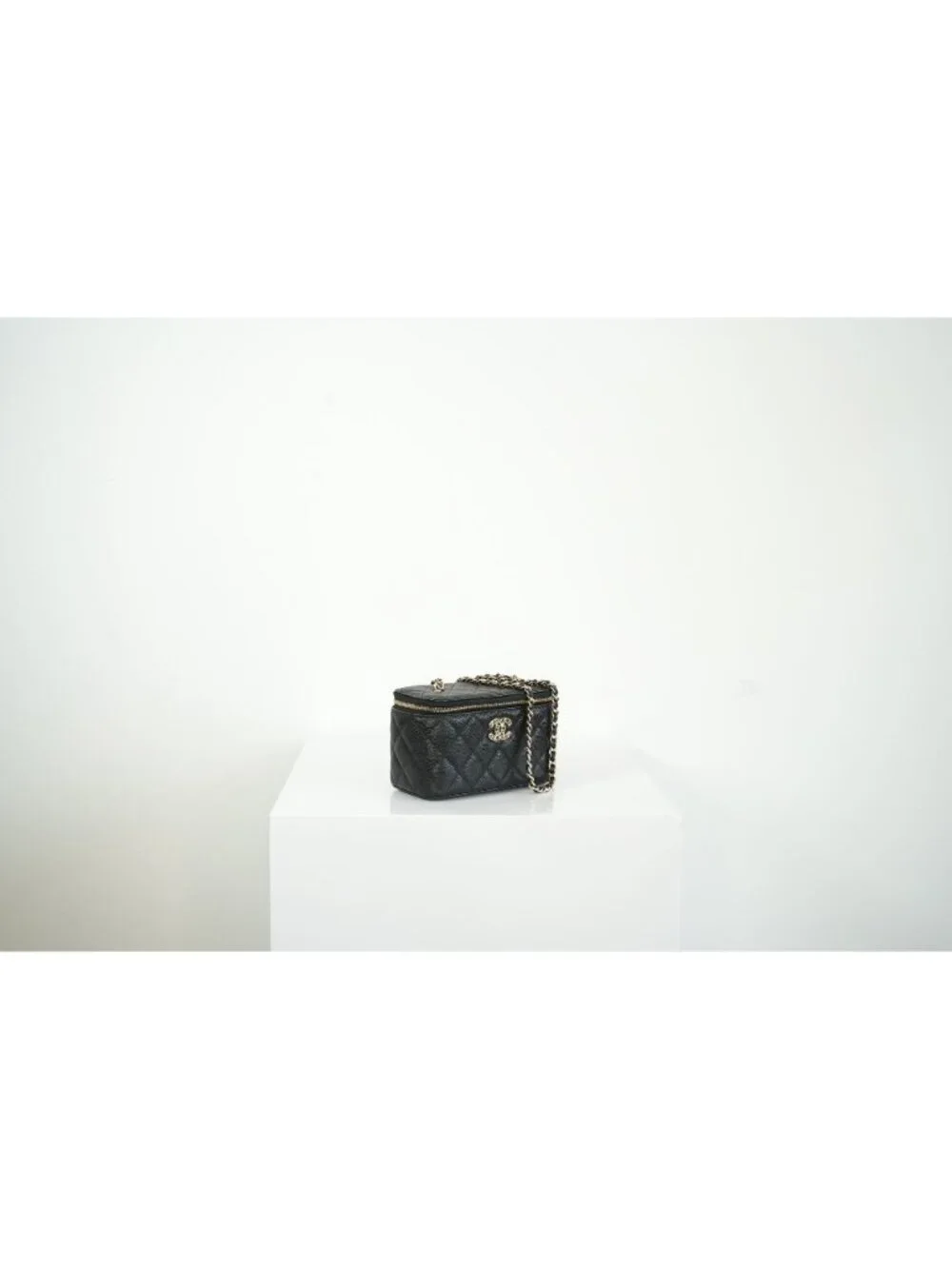 Chanel Black Caviar Vanity (Jewel CC Logo) Full Set